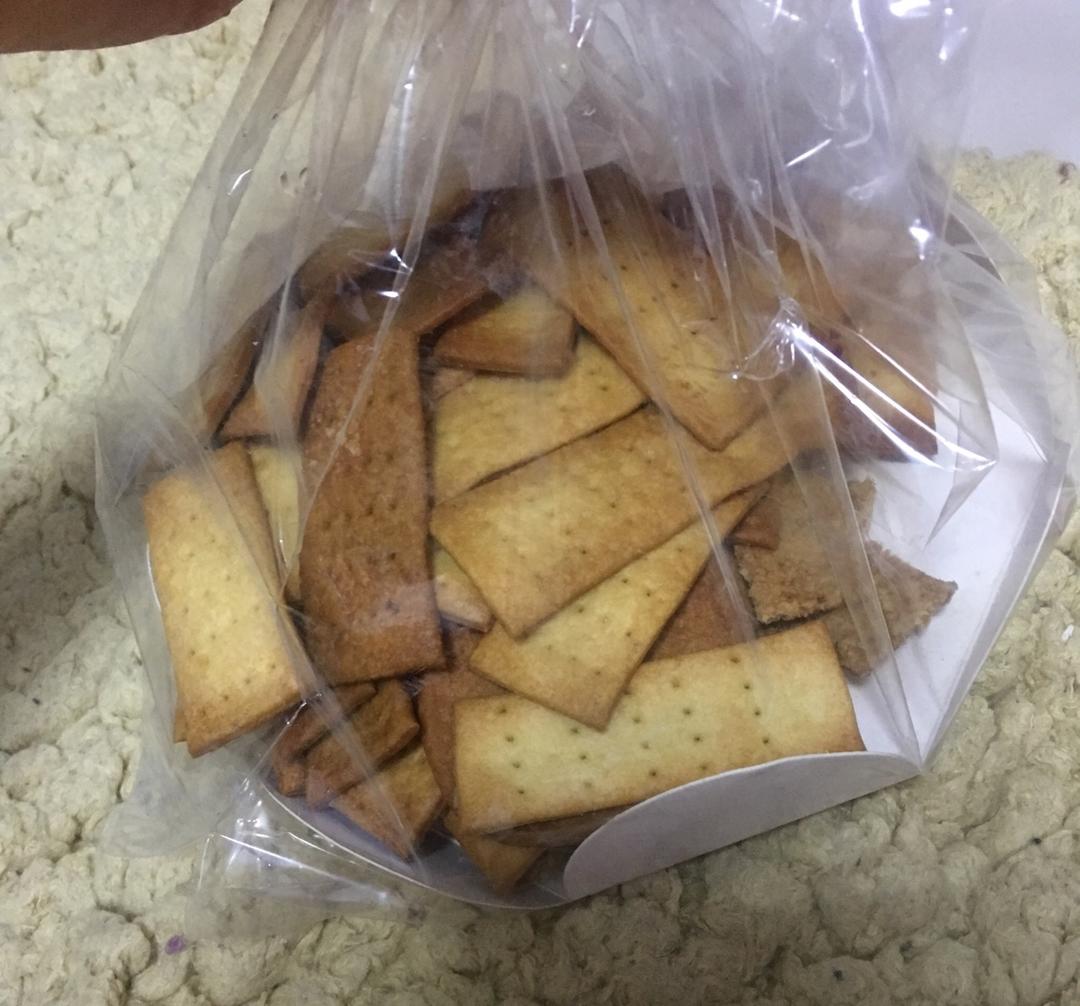 无鸡蛋无黄油的咸味土豆饼干