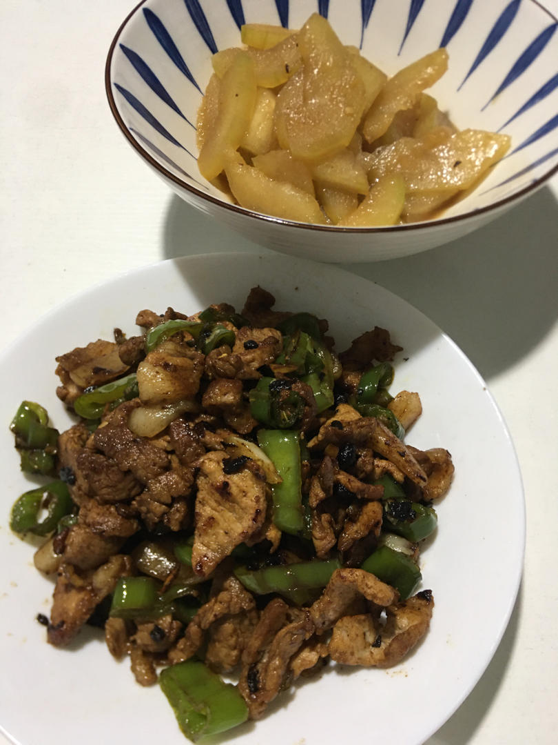 请给我十碗米饭的米饭杀手！辣椒炒肉！（小炒肉）