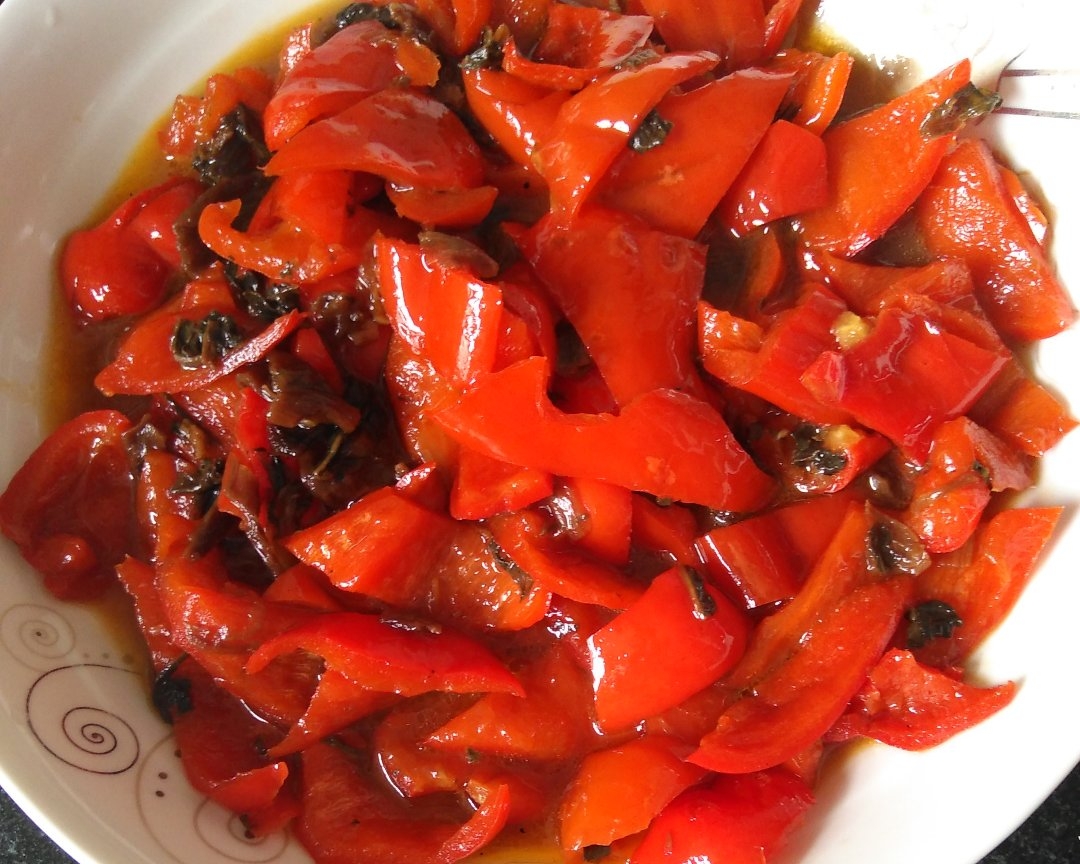 梅干菜甜红椒