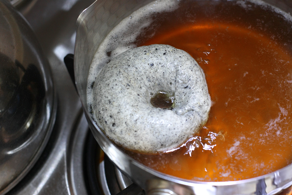 黑芝麻贝果—海氏厨师机版的做法 步骤13