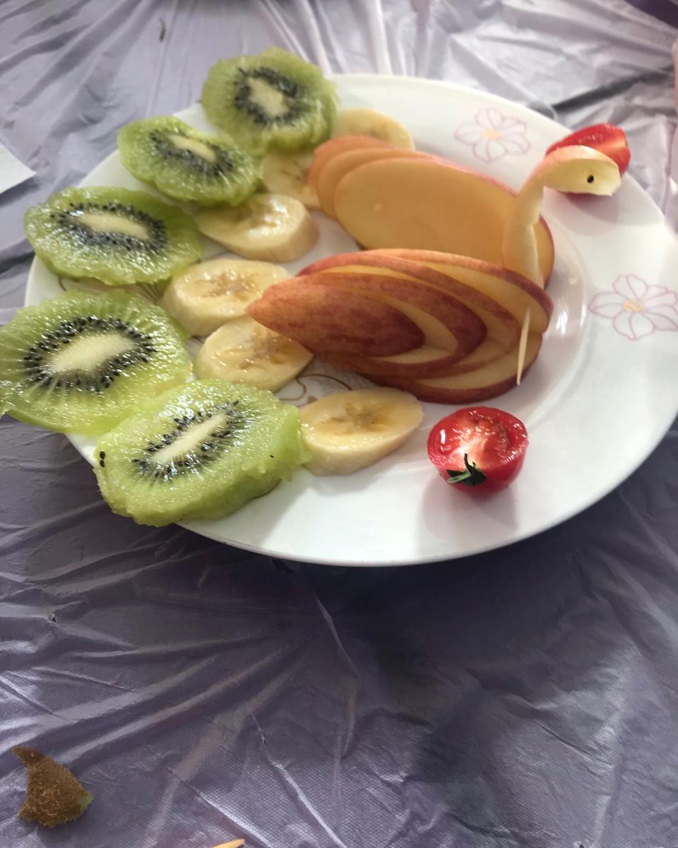 苹果天鹅（水果拼盘）