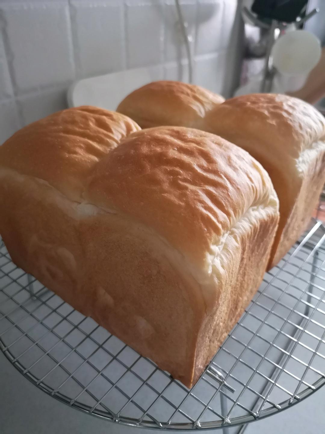 百搭白吐司，大水量软到没朋友