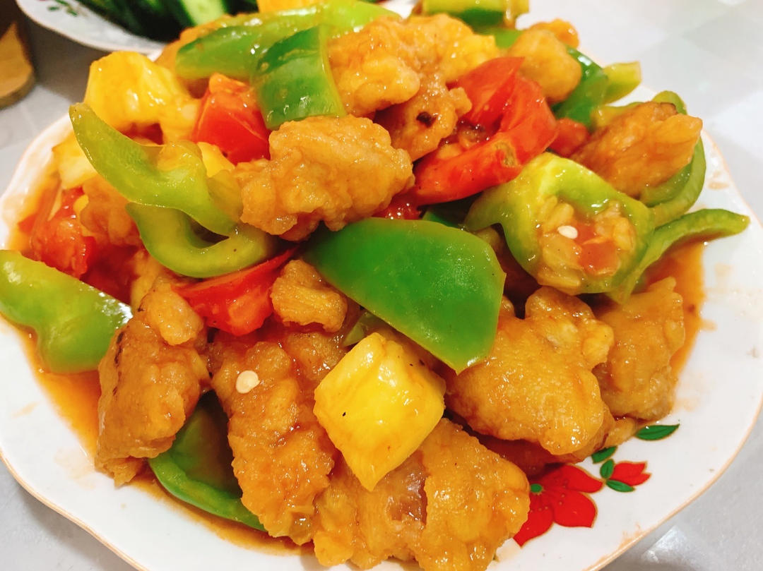 菠萝咕噜肉