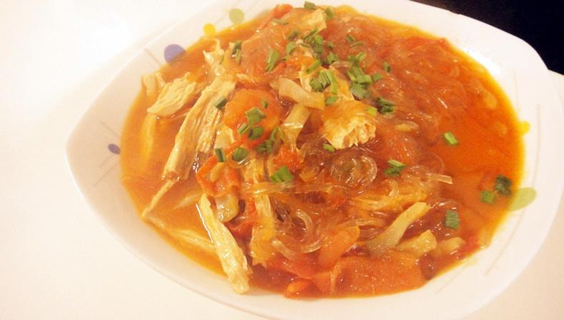 腐竹番茄粉絲湯的做法