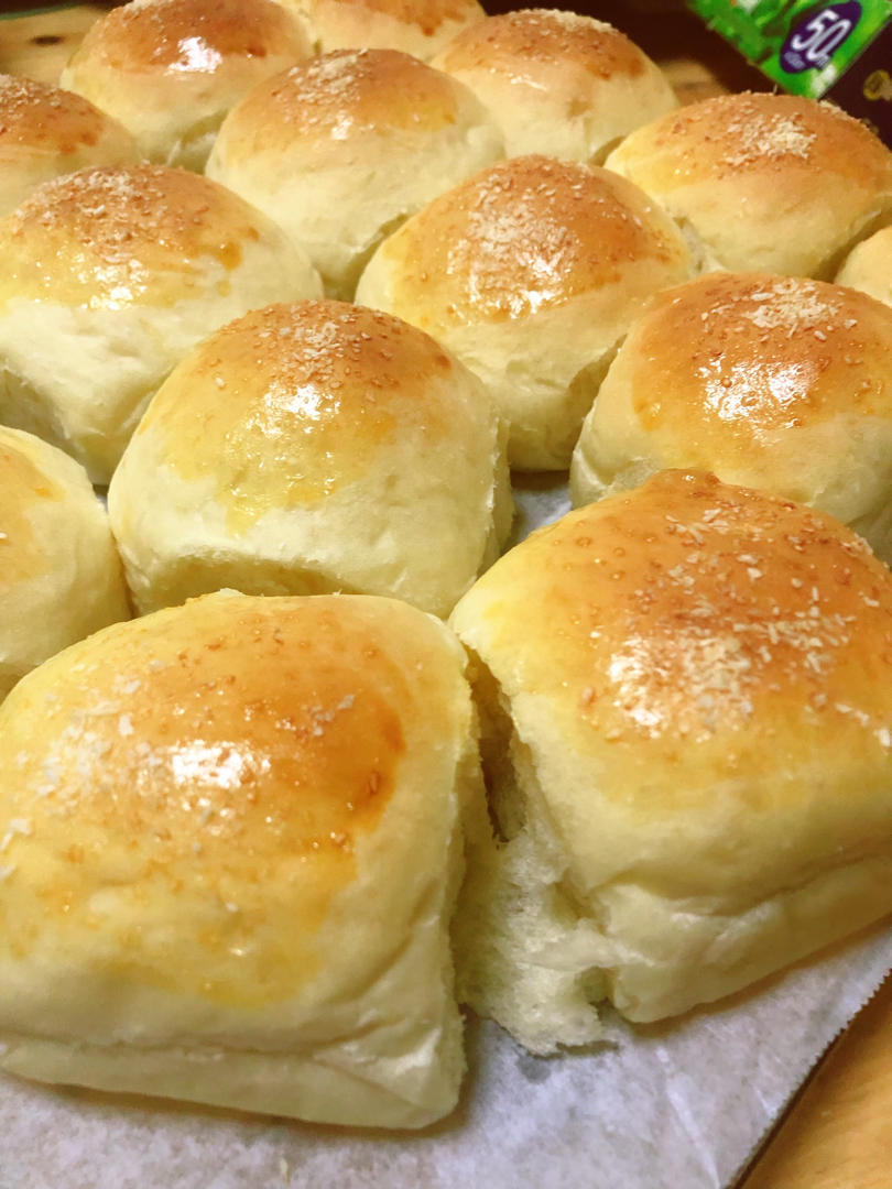 超软牛奶餐包，此配方超软不甜易出膜，放一礼拜不变硬