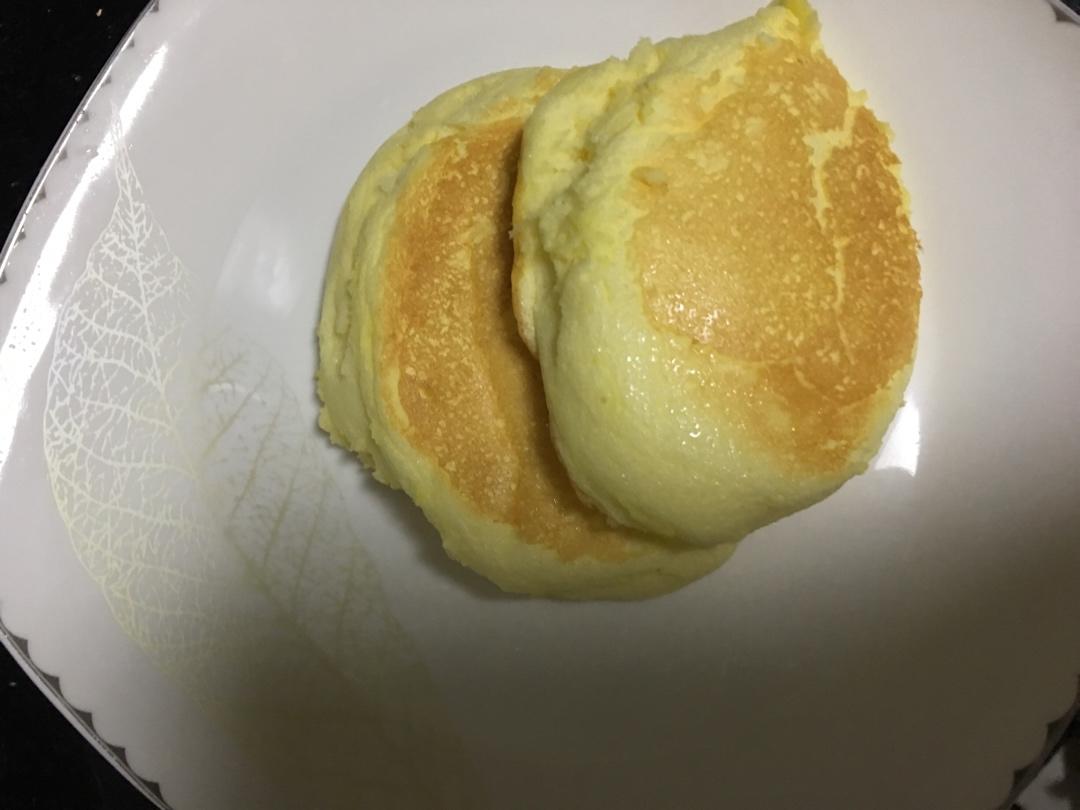 平底锅版舒芙蕾松饼