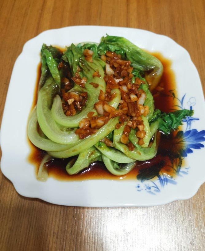 白灼生菜