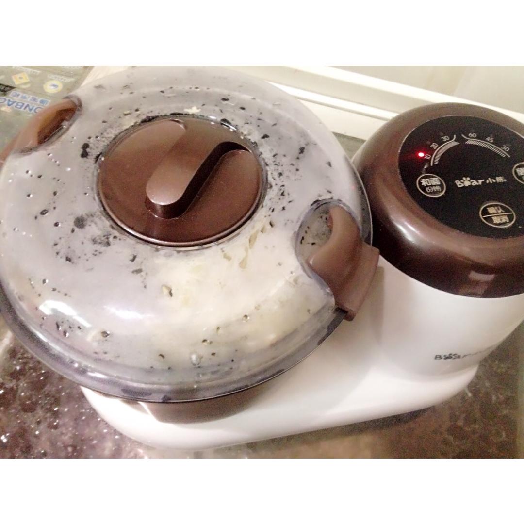 节日里的COMFORT FOOD --- 黄油面包卷