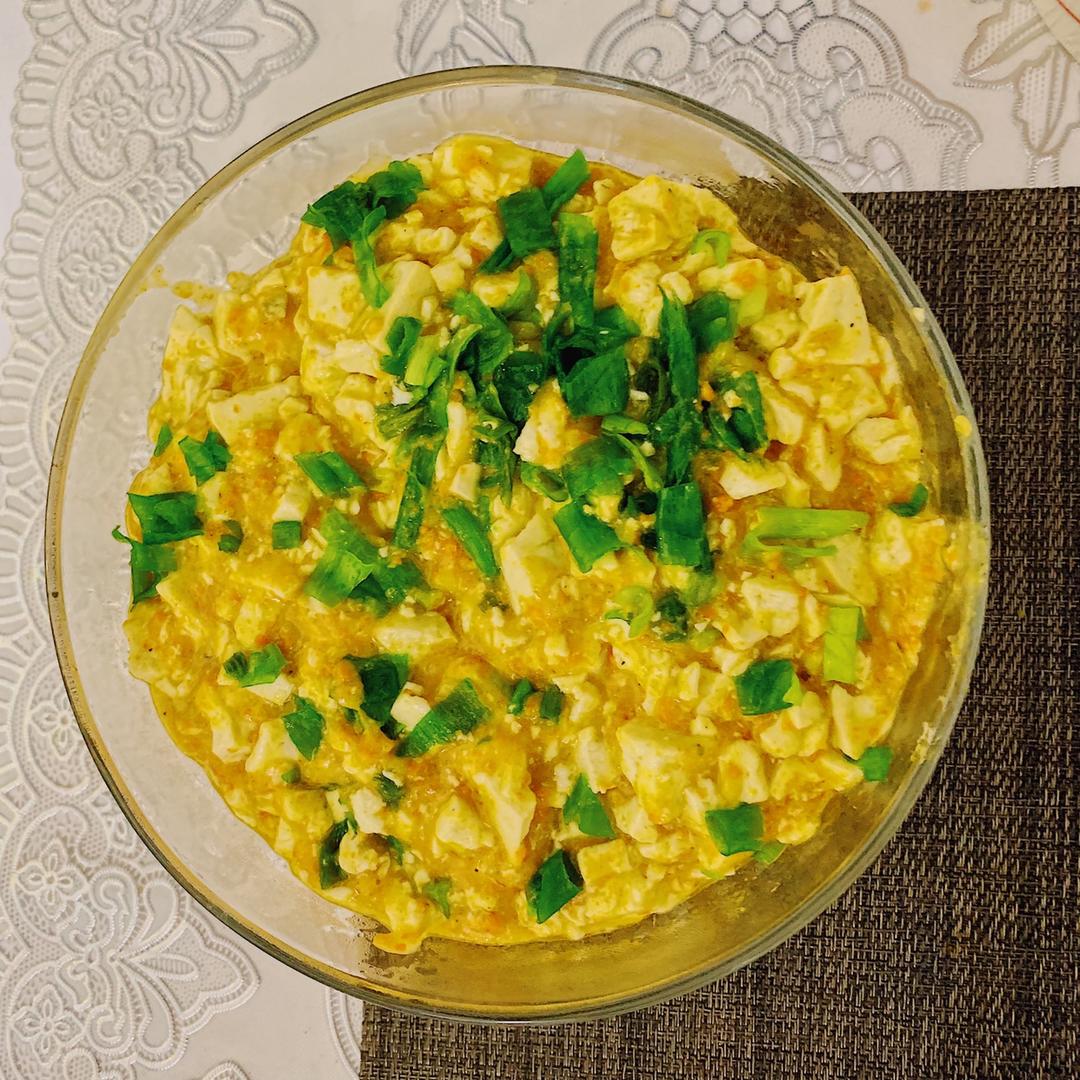 秃黄油版蟹粉豆腐