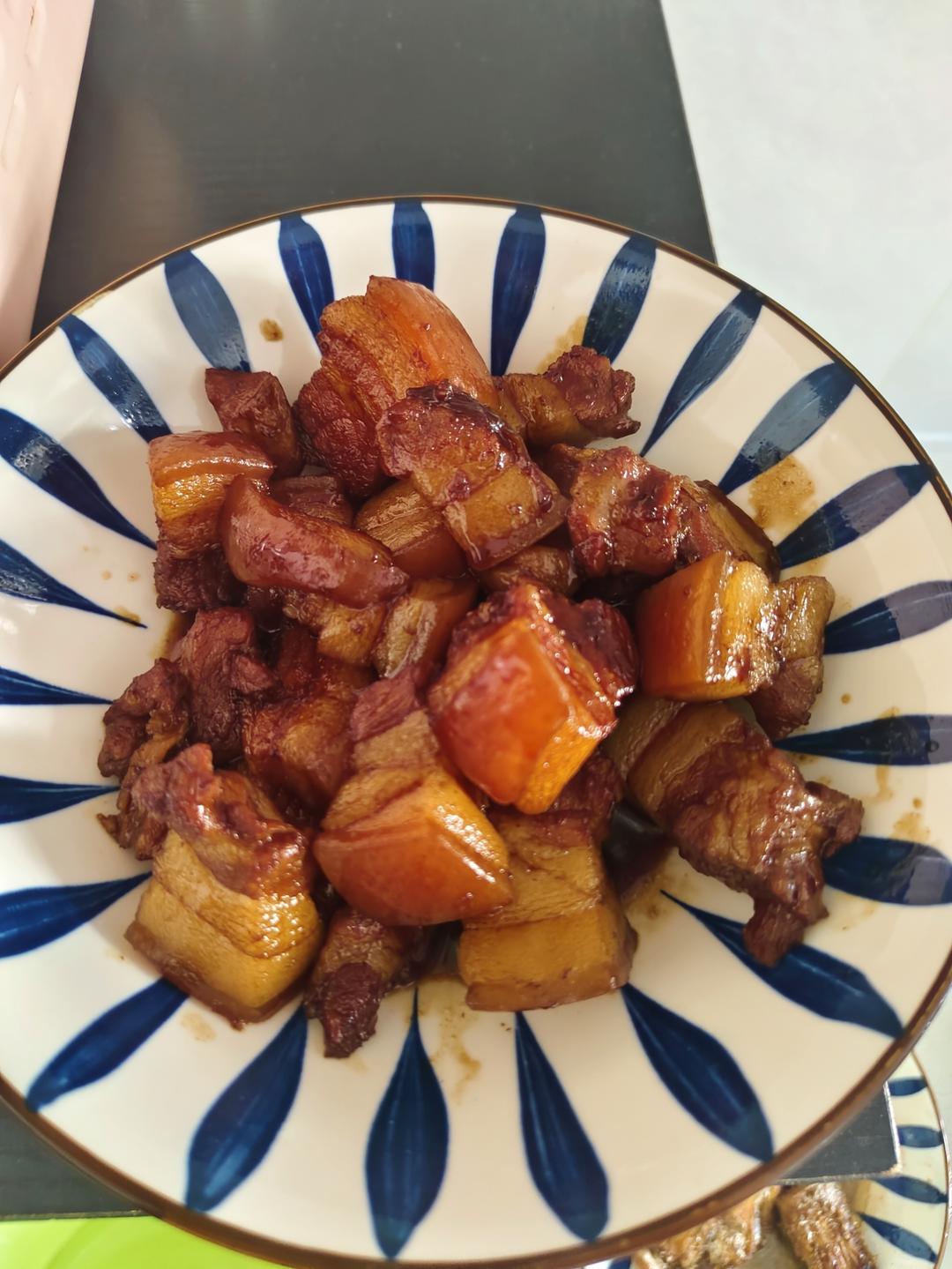 红烧卤五花肉【只做新手简单菜谱】