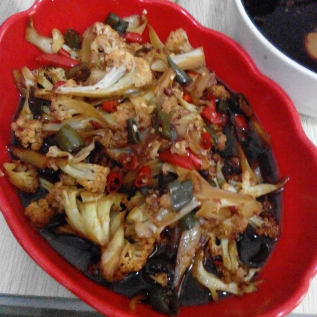 很“浪费”米饭的家常菜之一-------干锅菜花