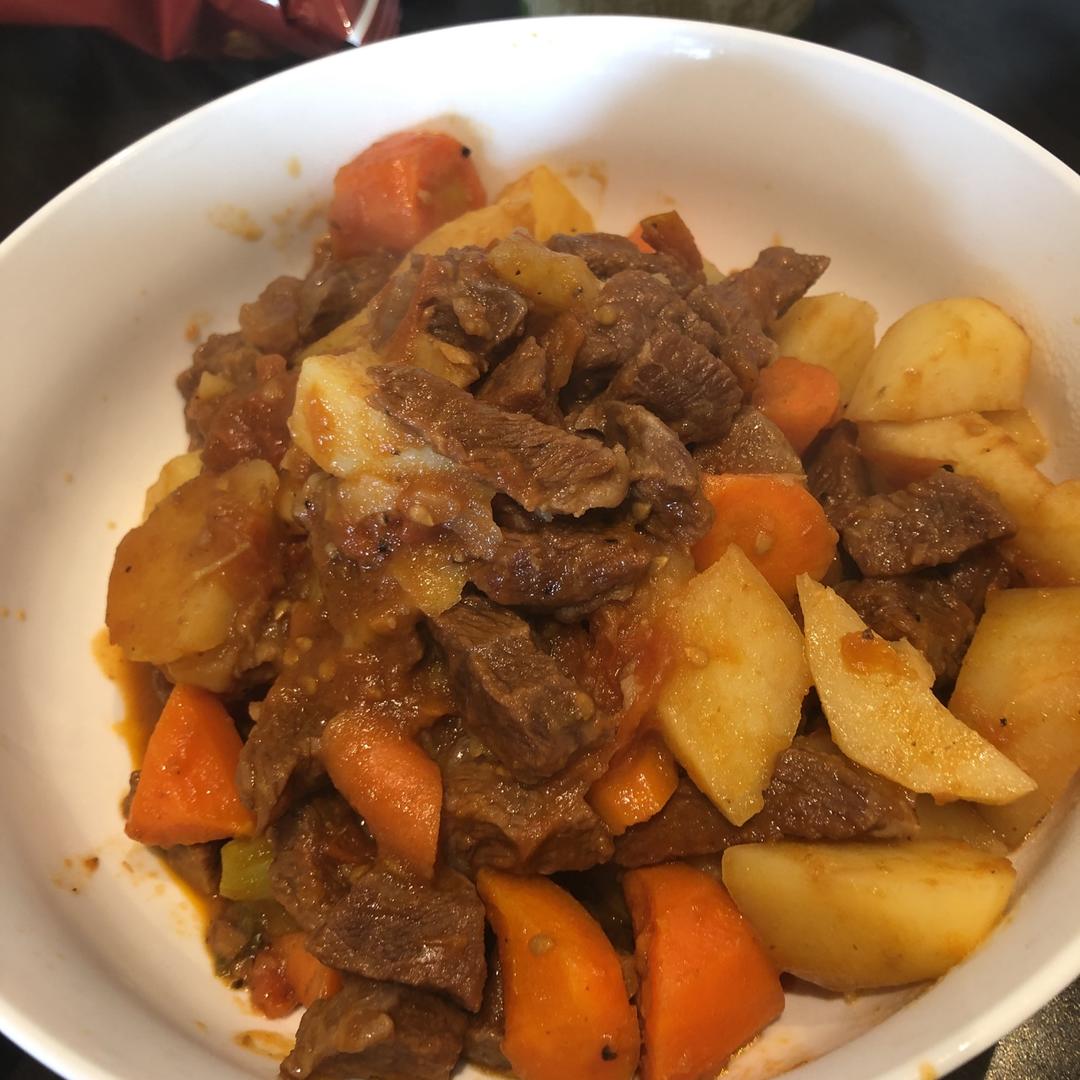 土豆炖牛肉