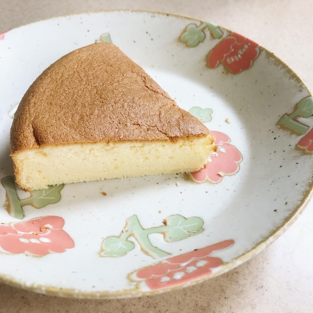 烤箱做蛋糕（戚风蛋糕的做法）