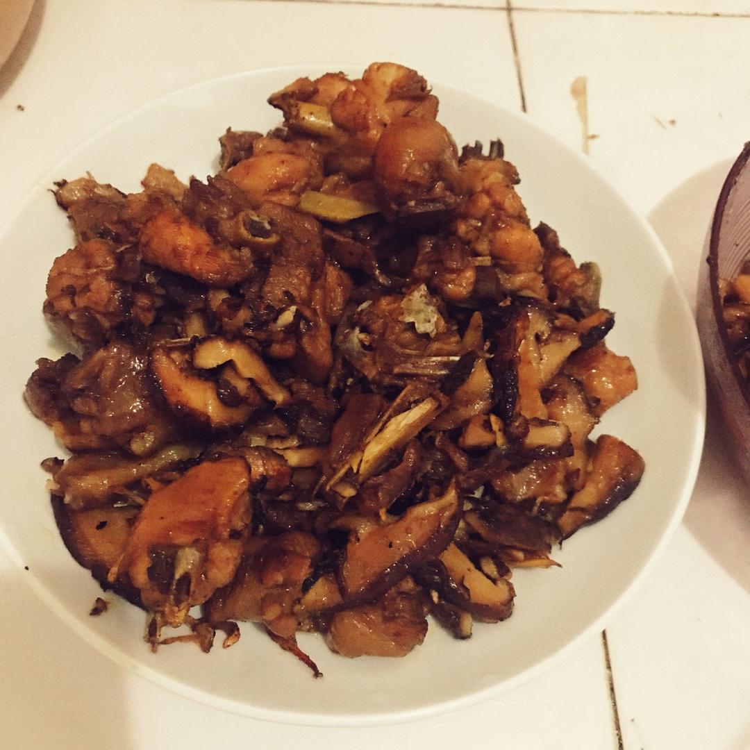 冬菇焖鸡