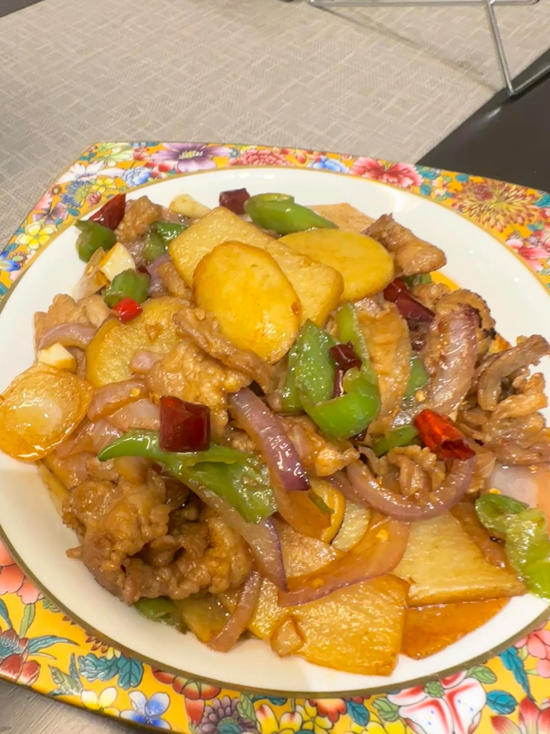 红烧土豆片