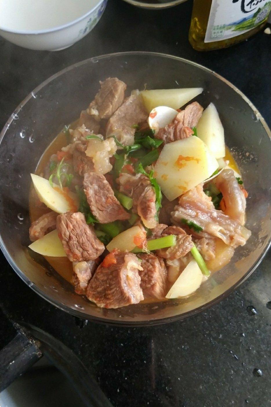 西红柿土豆炖牛肉