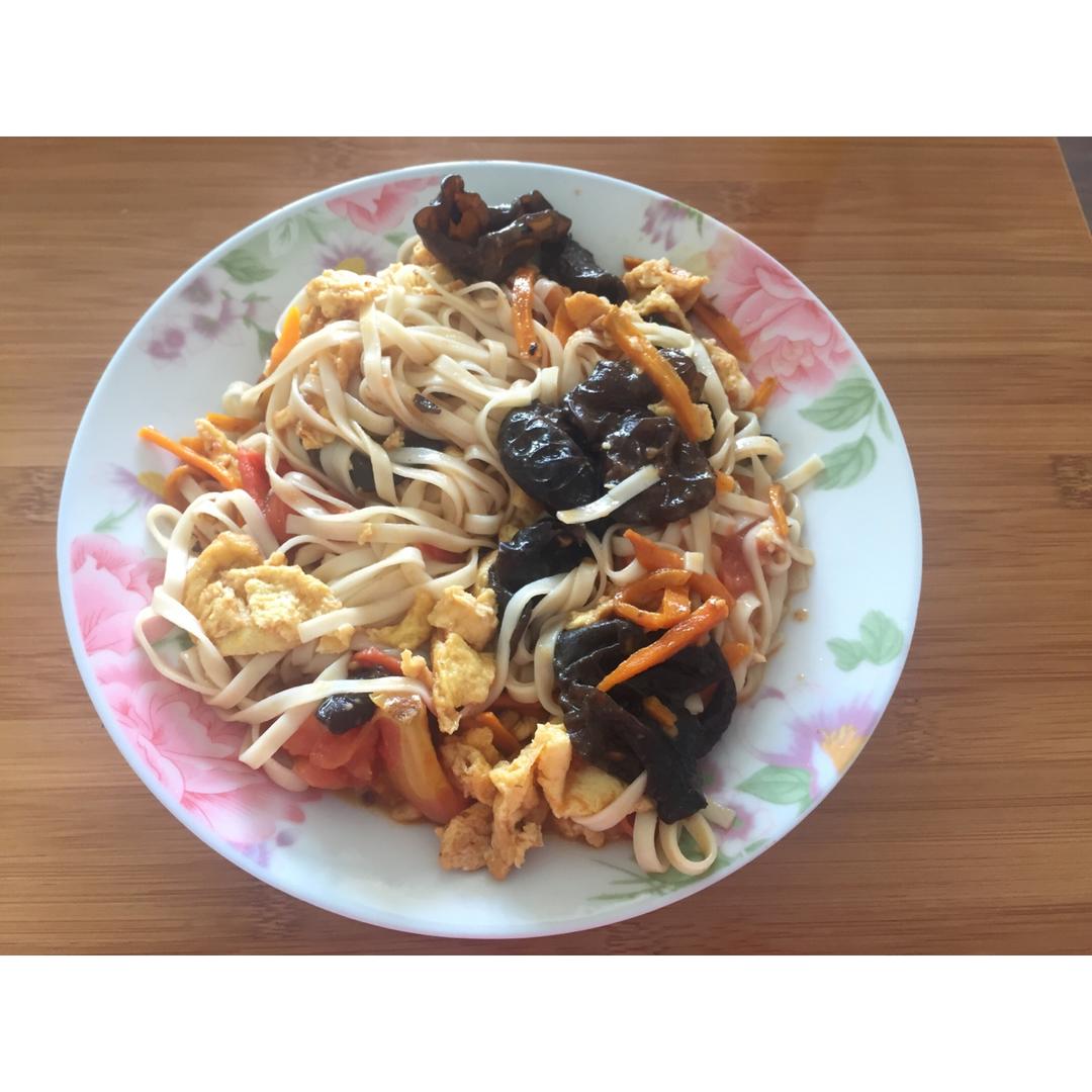 超级入味好吃的番茄鸡蛋面