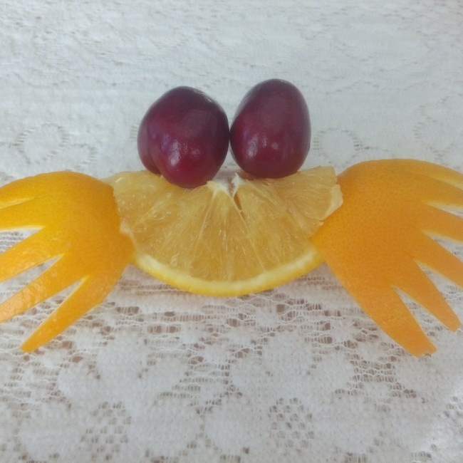 可爱小鸡水果拼盘