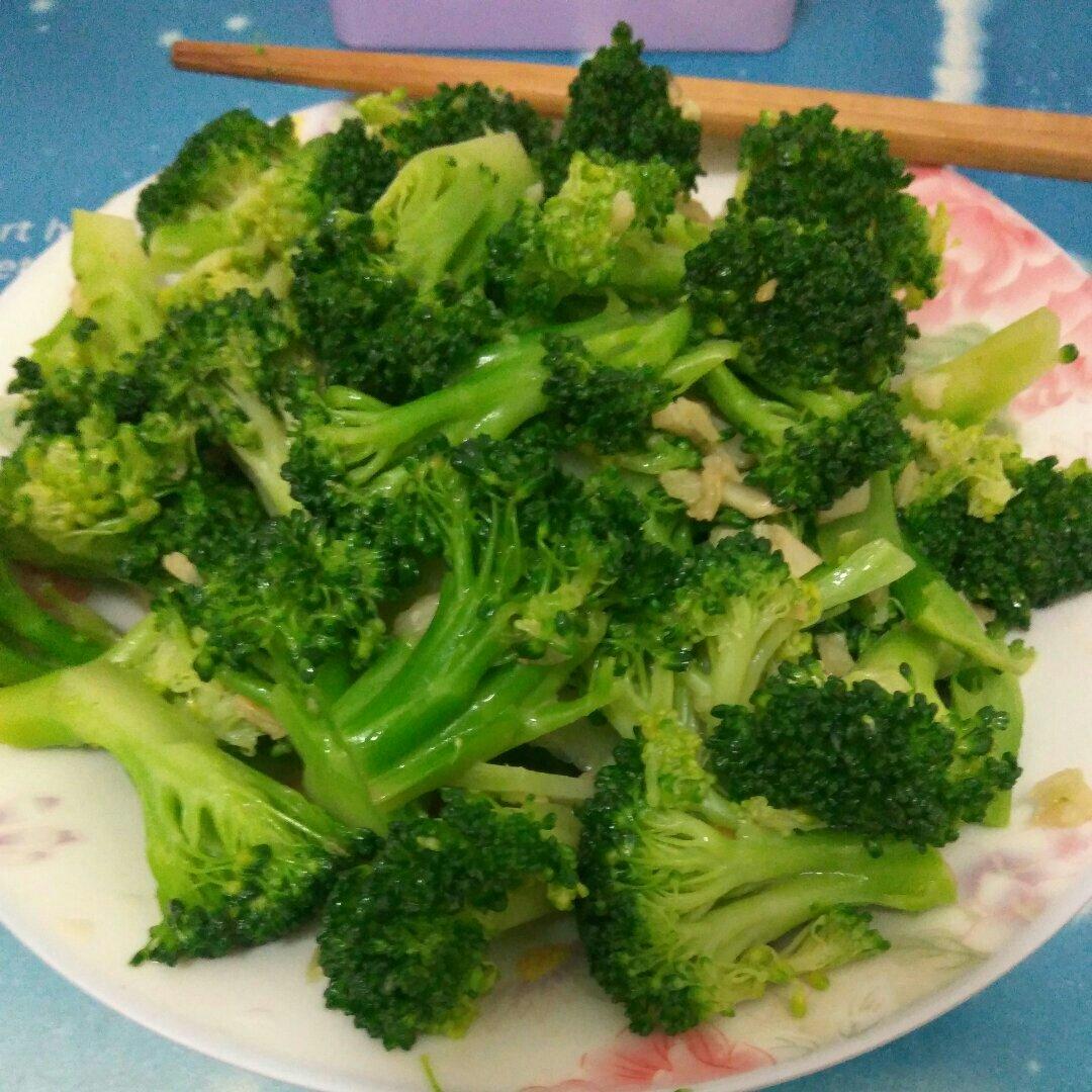 蒜蓉西兰花