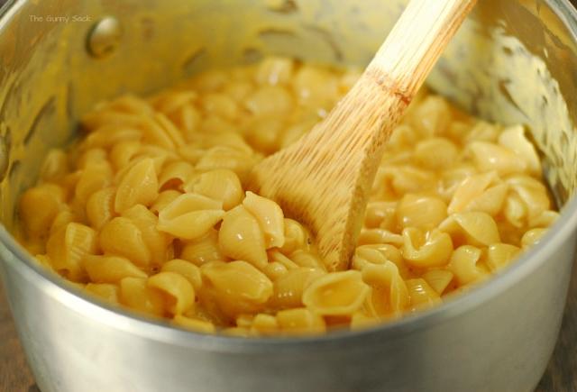 四味芝士风味Mac & Cheese的做法