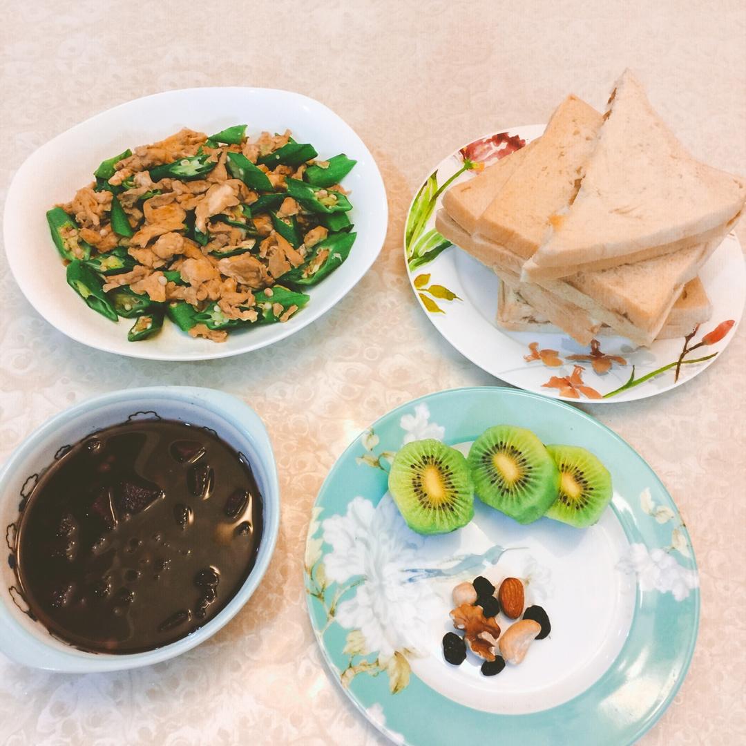 宝贝早餐