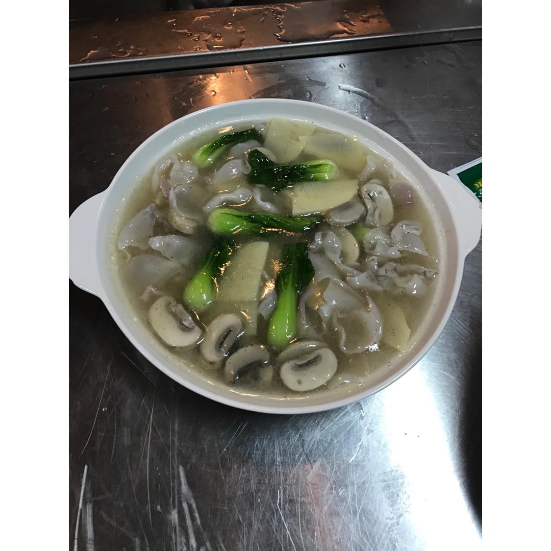 酸辣烩鱿鱼