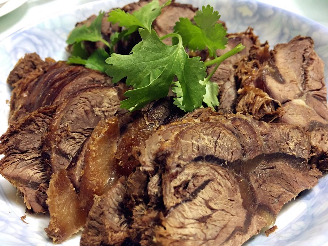 卤牛腱肉