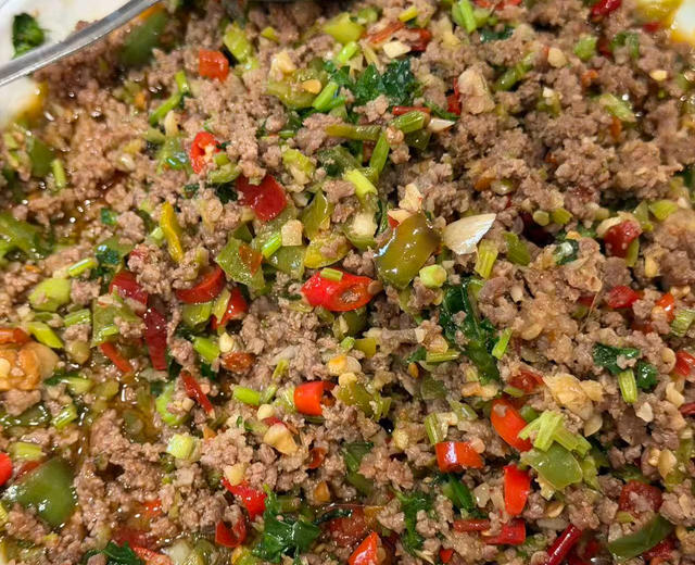 三椒渣渣牛肉沫 三椒渣渣牛肉沫