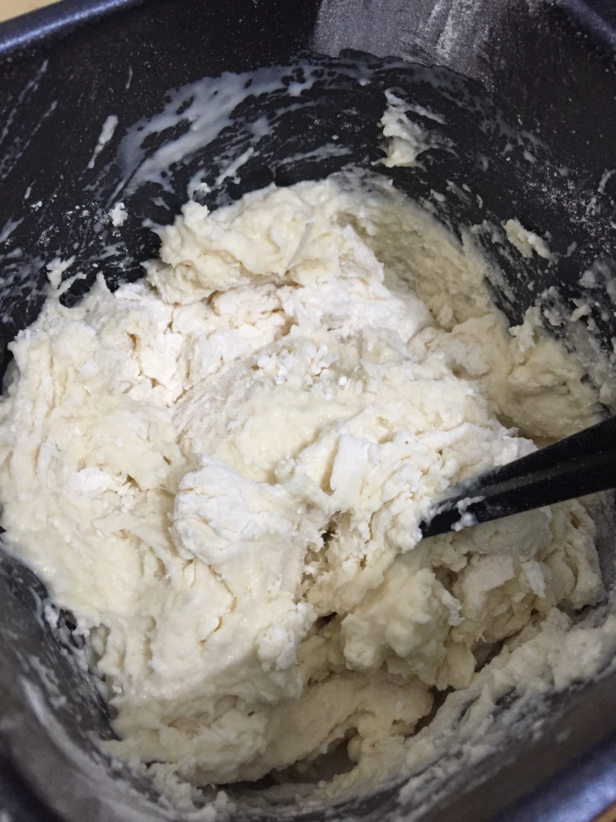 中粉也能做超软牛奶吐司🍞的做法 步骤3