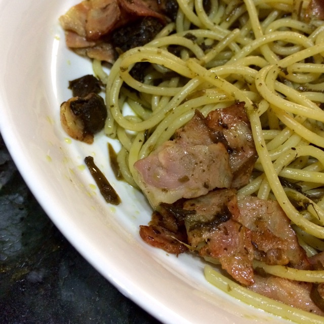 可能是最好吃系列--橄榄菜培根意面