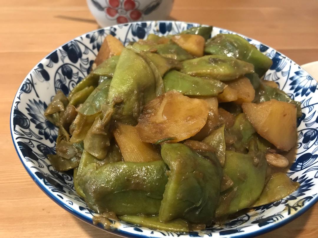 土豆炖豆角