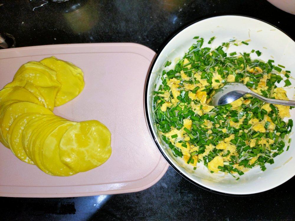 秒杀夜市小吃摊韭菜盒子(饺子皮版)