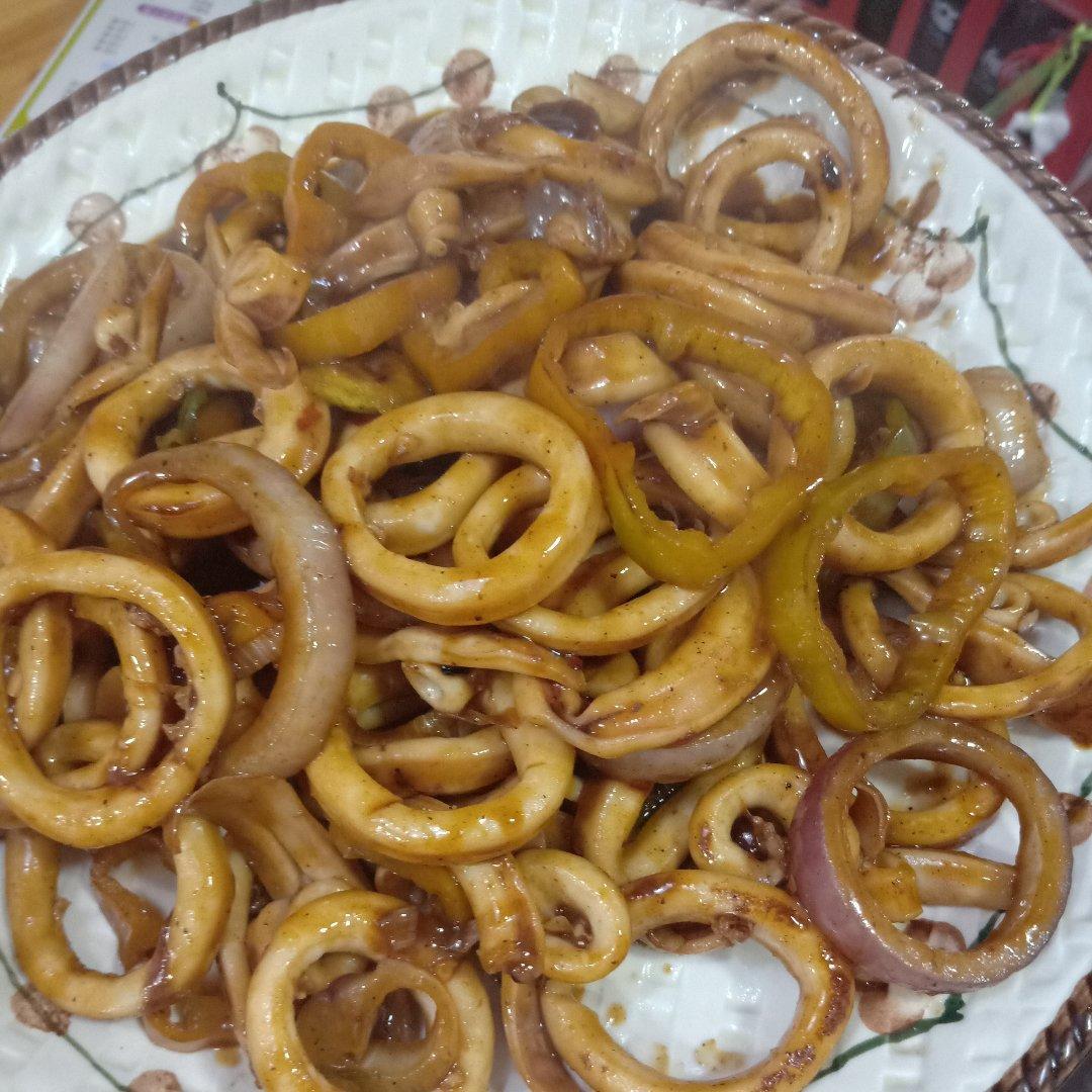 浓汁浓味的 - 爆炒鱿鱼圈