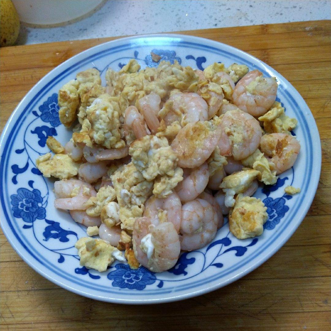 鲜香嫩滑的 虾仁滑蛋
