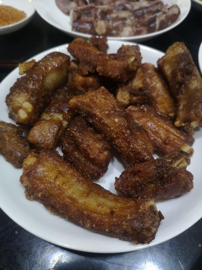 香酥排骨vs排骨蒸土豆