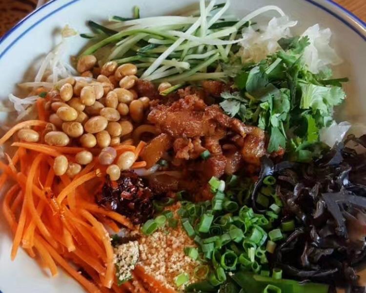销魂鸡丝凉面/凉米线的做法