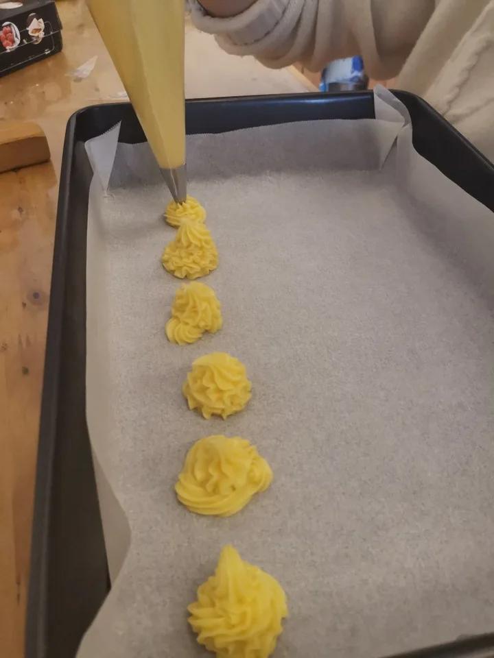 简单易成功的奶油小泡芙做法