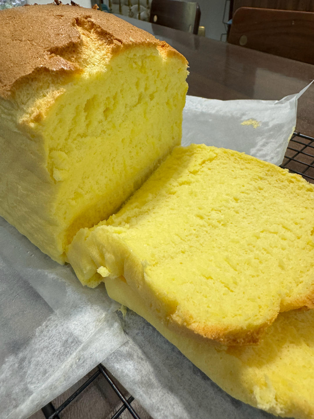 堪比柯基屁股
爆浆芝士🧀古早蛋糕