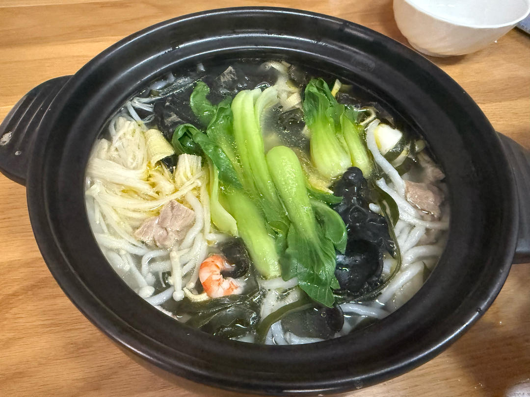 鸡汤米线