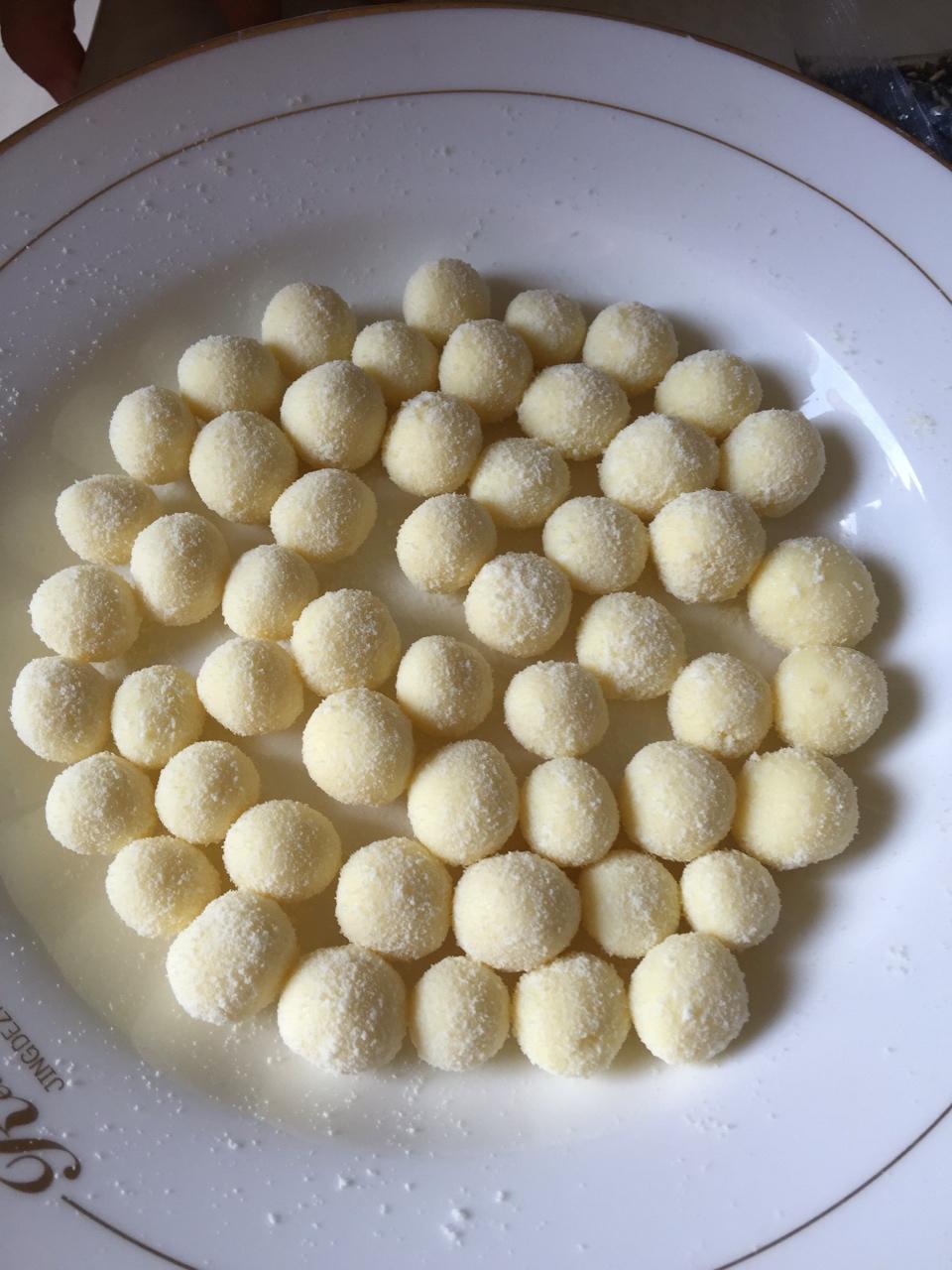 甜品 qq小奶糖 鹏荣西瓜做的qq小奶糖奶粉,炼乳