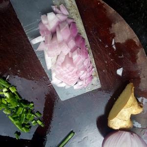 香煎豆腐包肉的做法 步骤1