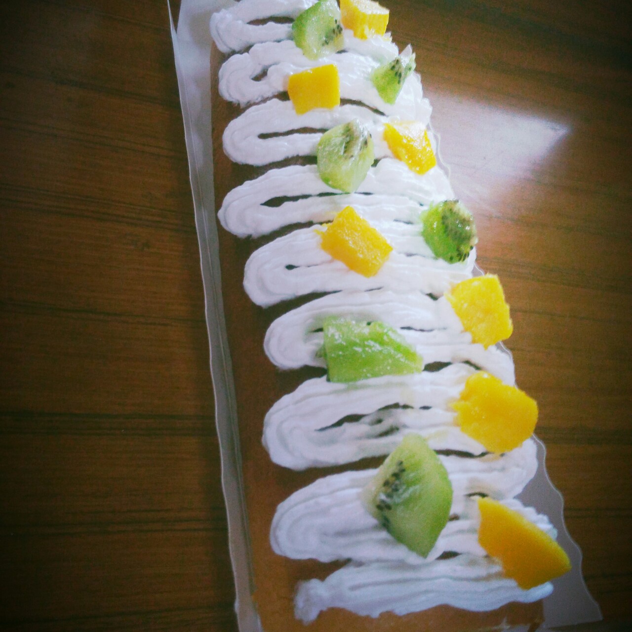 烫面草莓蛋糕卷