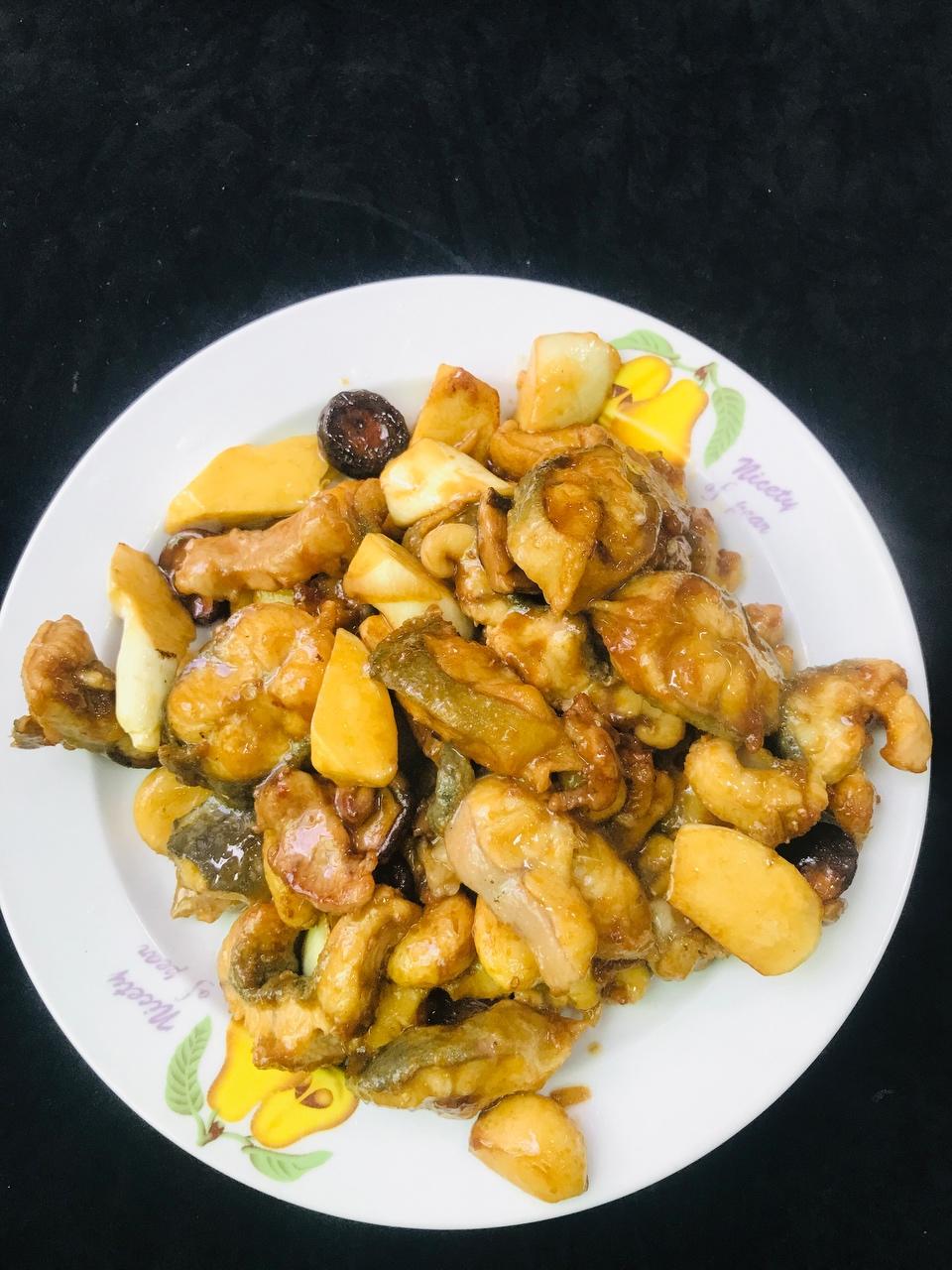 蒜烧鳗鱼的做法