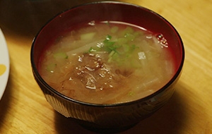 【俠飯】第5話 ～ 蘿蔔味噌湯的做法