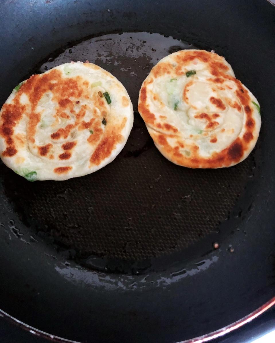 家常葱油饼