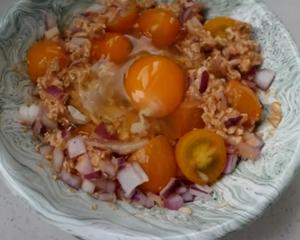番茄罗勒芝士蛋焗燕麦【健康一锅端】的做法 步骤3