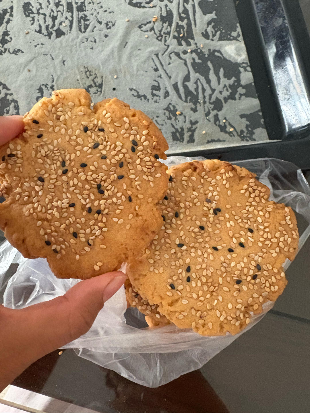 轻轻一按就碎掉的原味桃酥（不输猪油版）