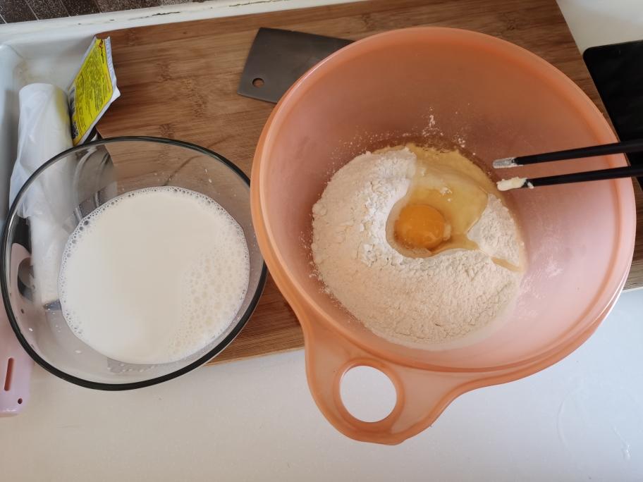 纯奶手撕吐司的做法 步骤1