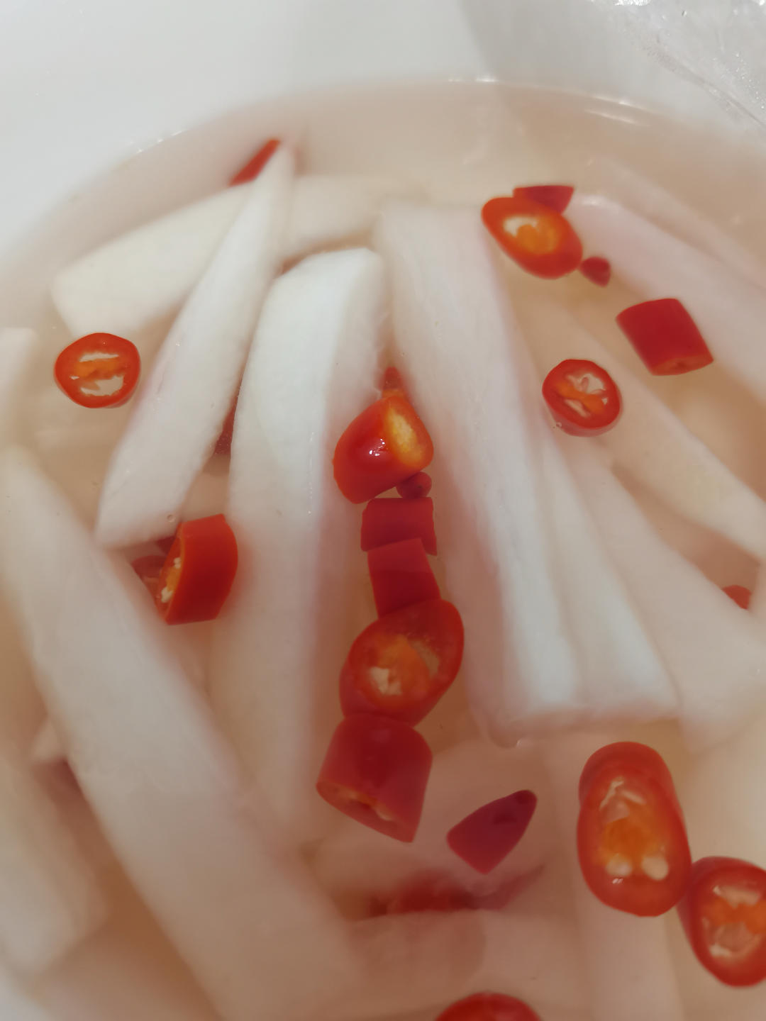 腌萝卜，酸甜爽口