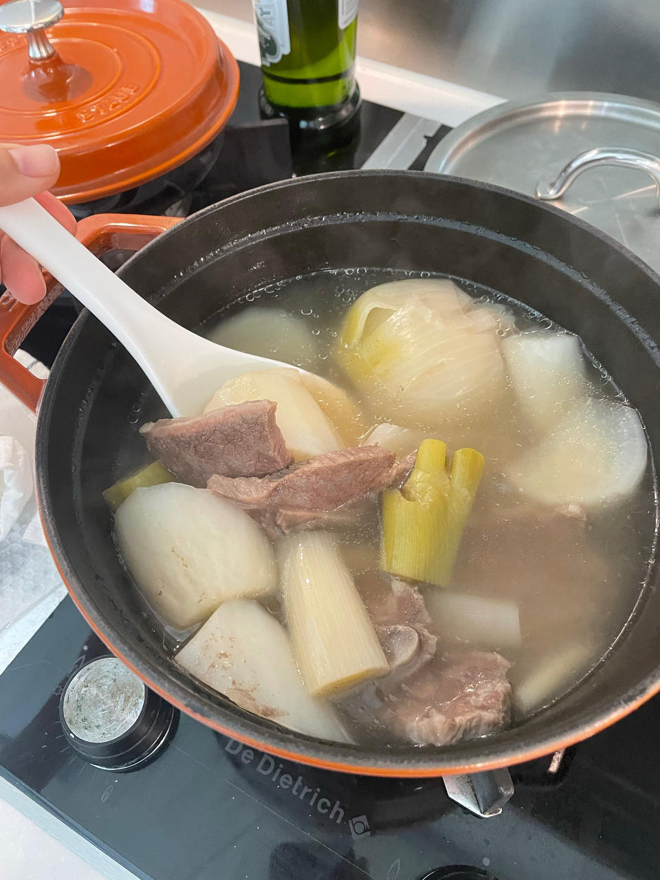 韩式白萝卜炖牛仔骨/牛肉汤 Galbi Tang 简单营养美味